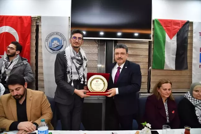 Ortahisar Belediye Başkanı Filistinli Üniversite Öğrencileriyle Buluştu