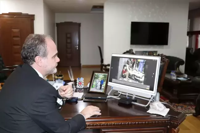 Niğde Ömer Halisdemir Üniversitesi Rektörü Hasan Uslu, AA'nın 2023'e damga vuran fotoğraflarını oyladı
