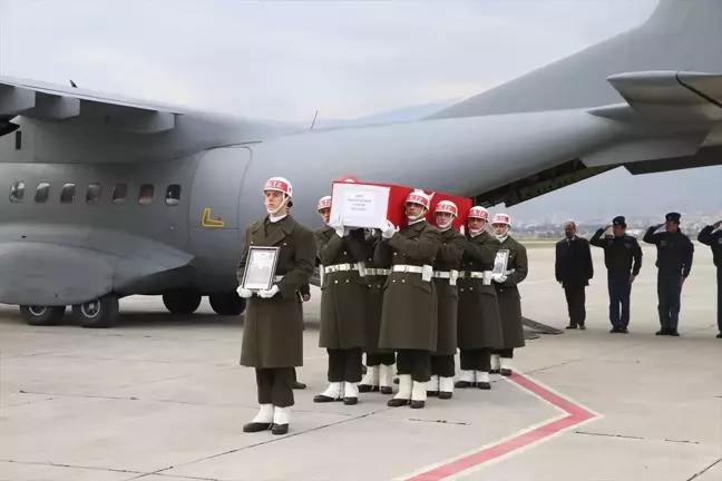 Pençe-Kilit Operasyonu Şehidi Müslüm Özdemir Kahramanmaraş'ta Defnedildi