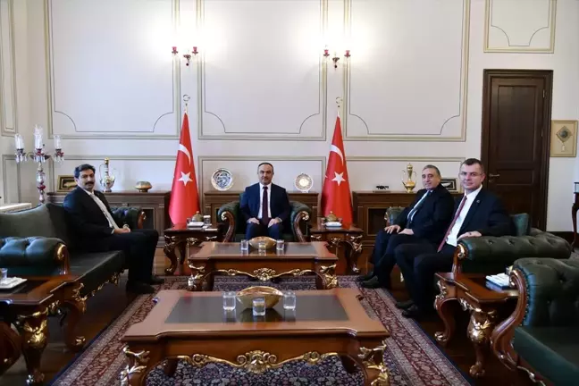 Edirne Cumhuriyet Başsavcısı Mustafa Çakmak, Tekirdağ Valisi Recep Soytürk'ü ziyaret etti