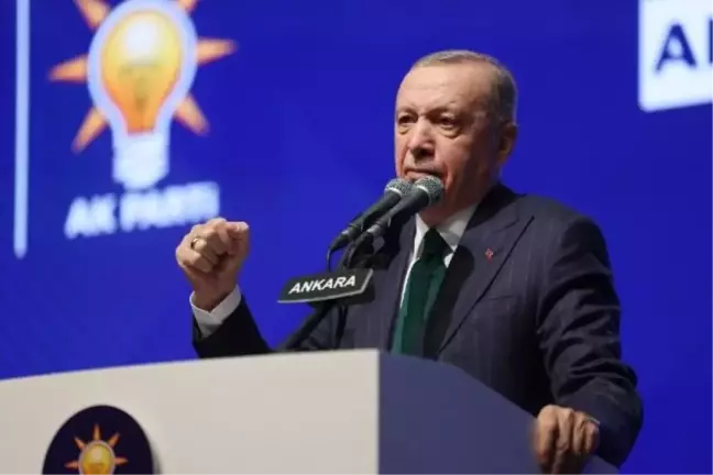 AK Parti'den 48 ildeki belediye başkan adayları açıklandı