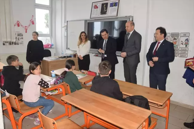 Espiye Kaymakamı Taner Tengir, Okulları Ziyaret Etti