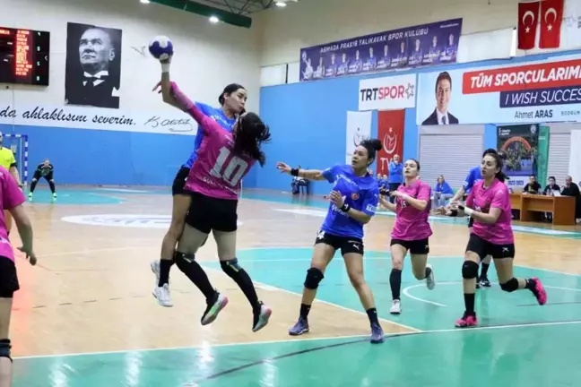 Armada Praxis Yalıkavak, EHF Kadınlar Avrupa Kupası'nda çeyrek finale yükseldi