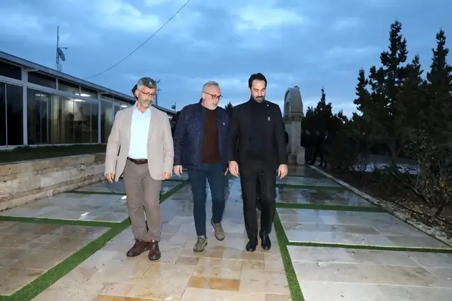 AK Parti MKYK Üyesi Ahmet Mücahit Arınç, Cemar Mermer ve Traverten'i Ziyaret Etti