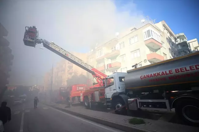 Çanakkale'de Firari Kişi Annenin Evinde Yangın Çıkardı