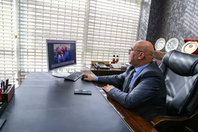 Van İl Milli Eğitim Müdürü Mehmet Nurettin Aras, 'Yılın Kareleri' oylamasına katıldı