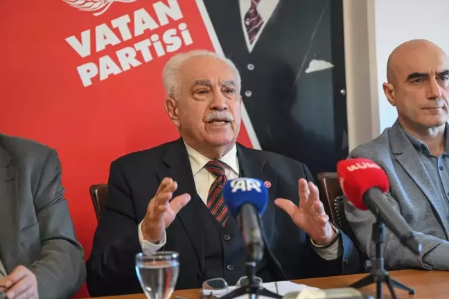 Perinçek, İsveç'in NATO'ya katılımına karşı çıkıyor