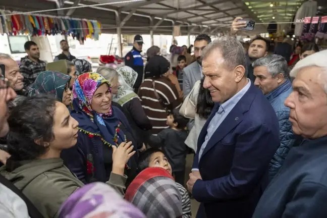 Mersin Büyükşehir Belediye Başkanı Vahap Seçer, Halkkent Mahallesi'ndeki Pazar Yerini Ziyaret Etti
