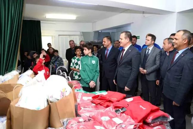 Muğla'da Altyapıdaki Sporculara Destek Projesi