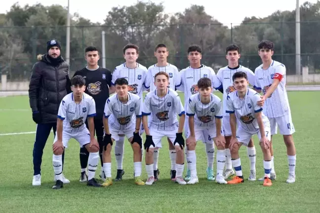 Yunusemre Belediyespor U16 Futbol Takımı Türkiye Şampiyonası'na katılmaya hak kazandı
