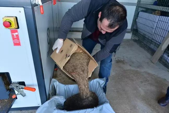 BEÜ, yemek artıklarını komposta dönüştürmeye başladı
