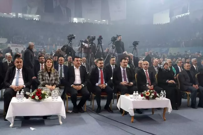 AK Parti, Malatya'da 13 ilçenin belediye başkan adaylarını açıkladı