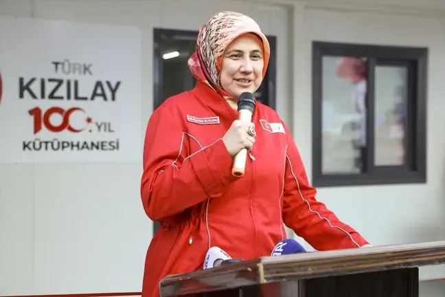 Gaziantep'te Türk Kızılay ve Türksat işbirliğiyle kütüphane açıldı