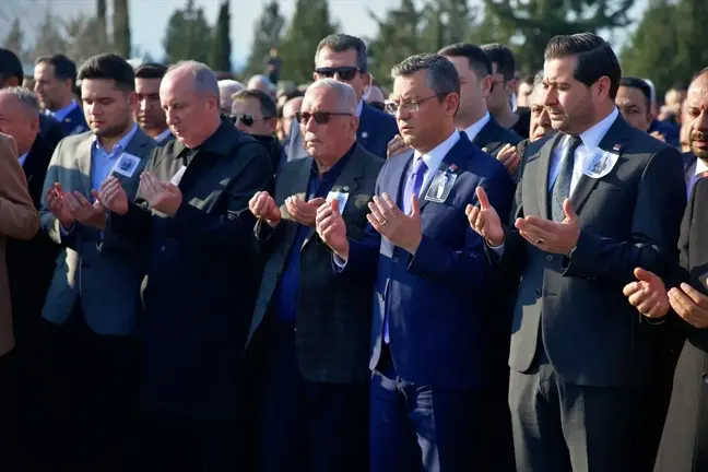 CHP Osmaniye İl Başkanı Mehmet Orhun Döğüşcü'nün Cenazesi Toprağa Verildi