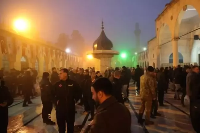 Şanlıurfa'da depremde hayatını kaybedenler için dua edildi