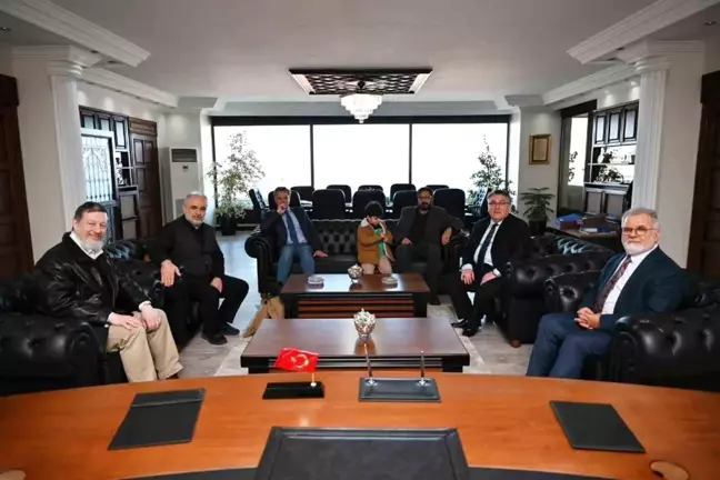 Prof. Dr. İsmail Hakkı Özölçer'e ziyaret