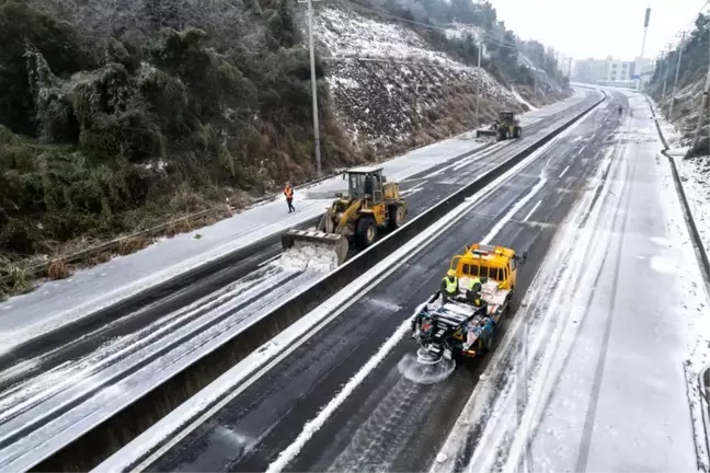 Çin, Olumsuz Hava Koşullarından Etkilenen Eyaletlere 141 Milyon Yuan Tahsis Etti