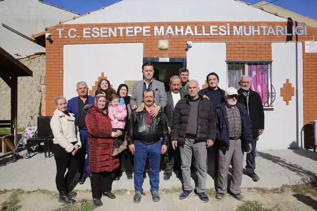 Nebi Hatipoğlu, Esentepe Mahallesi'nde ulaşım ve altyapı sorunlarını çözecek