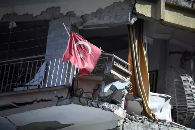 Hatay Depremi: Bir Doktorun Yaşadıkları