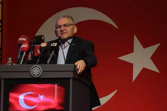 Hulusi Akar: Etrafımızda Her Türlü Risk Var, Büyük ve Güçlü Olmalıyız