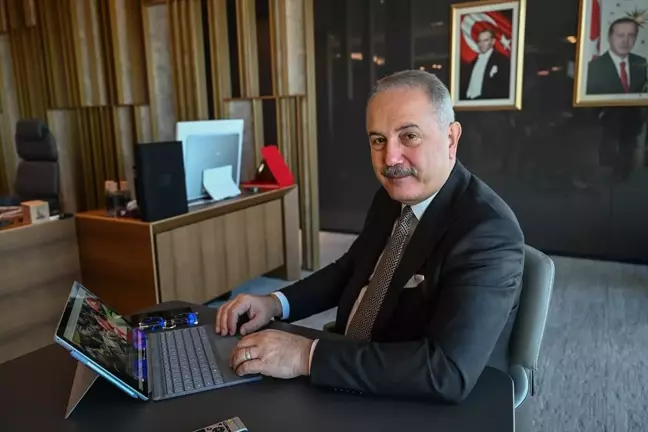VakıfBank Genel Müdürü Abdi Serdar Üstünsalih, Yılın Kareleri oylamasına katıldı
