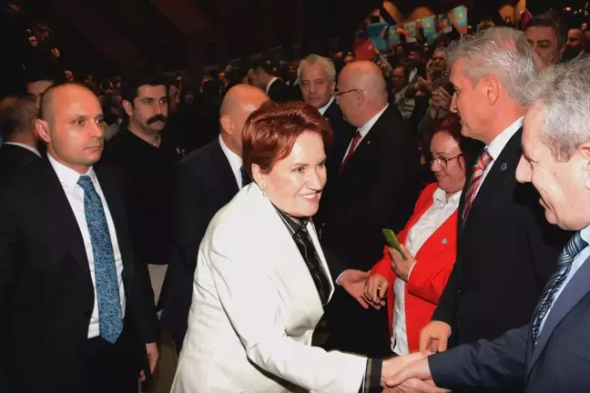 Meral Akşener: İYİ belediyecilikle herkesin eteği tutuşacak