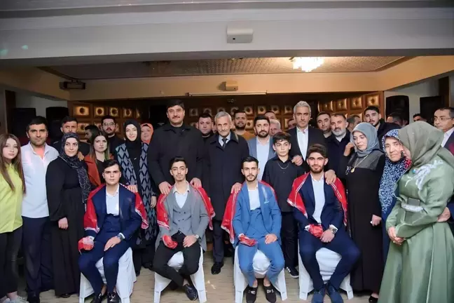 Kahramankazan Belediyesi Gençleri Uğurladı