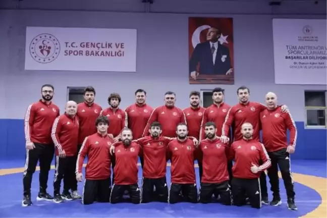 Grekoromen Güreş Milli Takımı'nda Samsunlu sporcu sürprizi