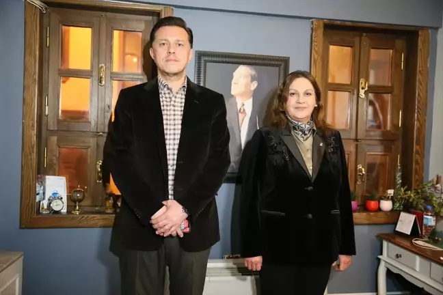 Eskişehir Büyükşehir Belediye Başkanı Yılmaz Büyükerşen'in Osmanlı padişah ve şehzadeleri ile ilgili sözlerine tepki