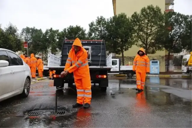 Antalya'da Sel Felaketinin Yaraları Sarılıyor
