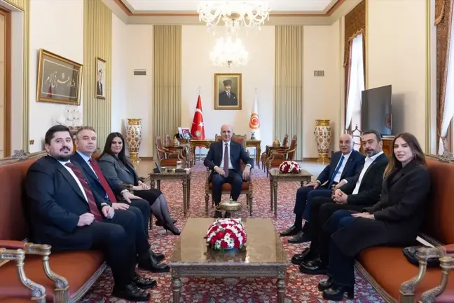 TBMM Başkanı Numan Kurtulmuş, Cumhur İttifakı'nın Ankara Büyükşehir Belediyesi Başkan adayı Turgut Altınok'u kabul etti