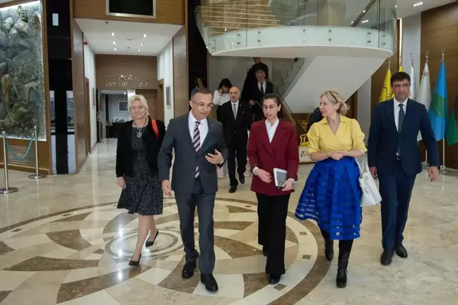 İsveç Büyükelçisi ve UNDP Temsilcisi Gaziantep Valiliği'ni ziyaret etti