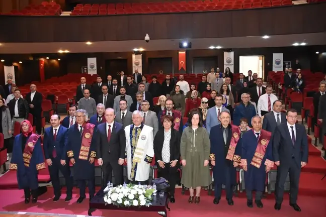 Trabzon'da akademik yükselme ve belge takdim töreni düzenlendi