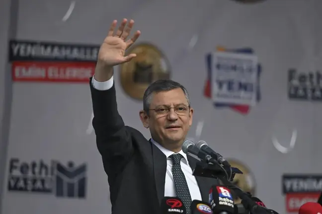Özgür Özel: Türkiye'ye sesleniyorum, korkmayın 31 Mart'ta iyi, dürüst, çalışkan insanlar birlikte olursak 31 Mart bizimdir, yarınlar bizimdir