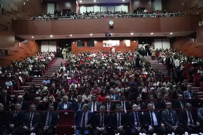 TÜBİTAK Başkanı Niğde Ömer Halisdemir Üniversitesinde Öğrenci ve Akademisyenlerle Buluştu