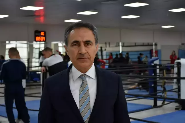Türkiye Kadın Boks Milli Takımı Paris 2024 Olimpiyat Oyunları'na hazırlanıyor
