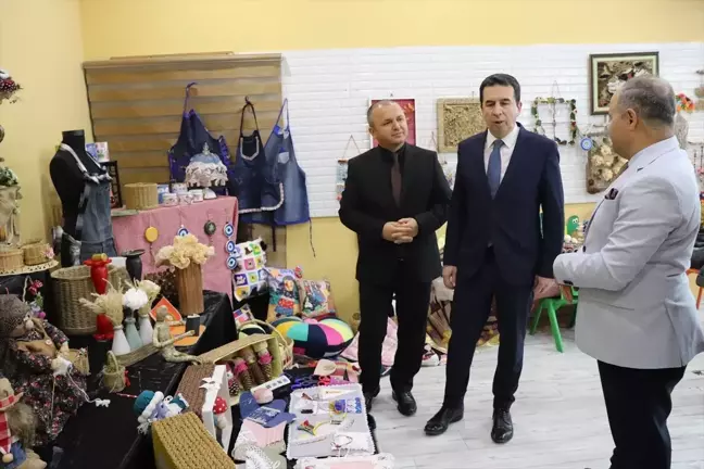 Ünye'de geri dönüşüm sergisi düzenlendi