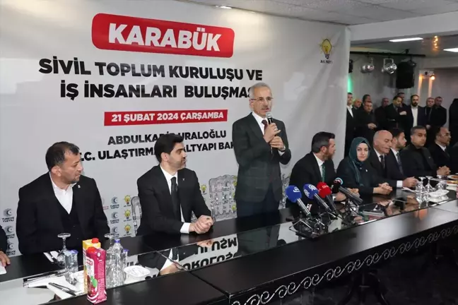 Ulaştırma Bakanı Uraloğlu, Karabük'te hizmetleri anlattı