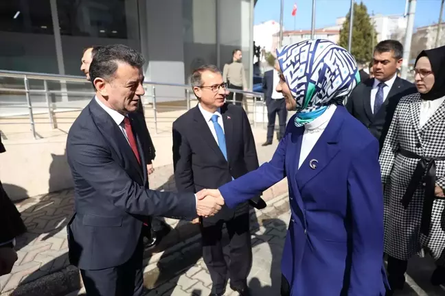 Aile ve Sosyal Hizmetler Bakanı Tekirdağ'da Fabrikaları Ziyaret Etti