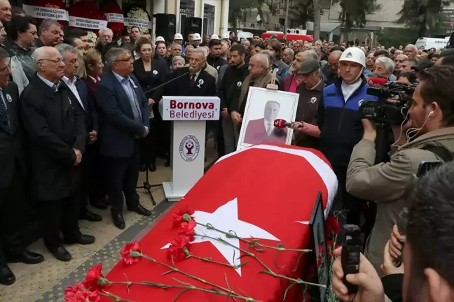 Eski İzmir Büyükşehir Belediye Başkan Vekili Süleyman Sırrı Aydoğan Toprağa Verildi
