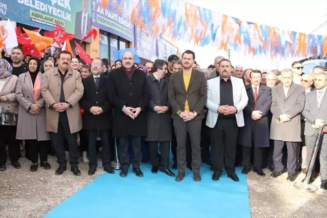 AK Parti Seçim Koordinasyon Merkezi Van'ın Edremit ilçesinde açıldı