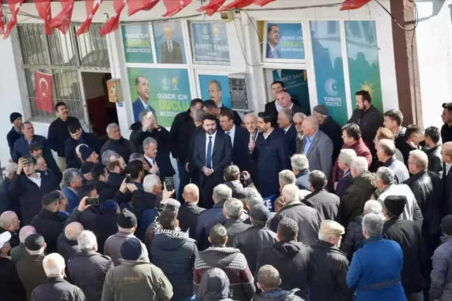 AK Parti Karabük Milletvekili Cem Şahin Ovacık'ta Seçim Ofisi Açılışını Yaptı