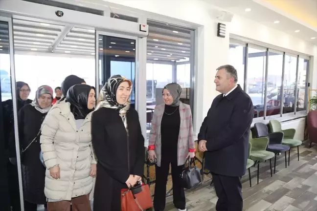 Çubuk Belediye Başkanı Baki Demirbaş, Kadın Girişimcilerle Buluştu