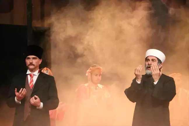 Milli Eğitim Bakanlığı tarafından düzenlenen tiyatro oyunu Kahramanmaraş'ta sahnelendi