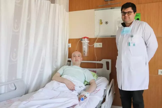 Ağrı Eğitim ve Araştırma Hastanesi'nde Kanser Hastalarına Başarılı Tedavi