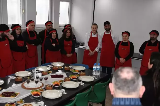 Samsun'da düzenlenen kurslarla kursiyerler meslek öğrenip çalışma hayatına atılıyor