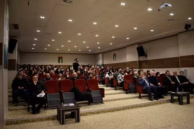 BEÜ'de 28 Şubat Üzerine Konferans Düzenlendi