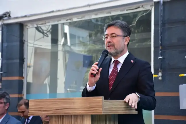 Tarım ve Orman Bakanı Yumaklı, Kırşehir'de seçim çalışmalarına katıldı
