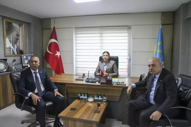İYİ Parti Genel Başkan Yardımcısı Şükrü Kuleyin Uşak'ta