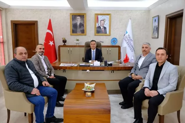Hak-İş Konfederasyonu Öz Büro İş Sendikası Karadeniz Bölge Başkanı Mahmut Somuncu, TOGÜ Rektörü Prof. Fatih Yılmaz'ı ziyaret etti